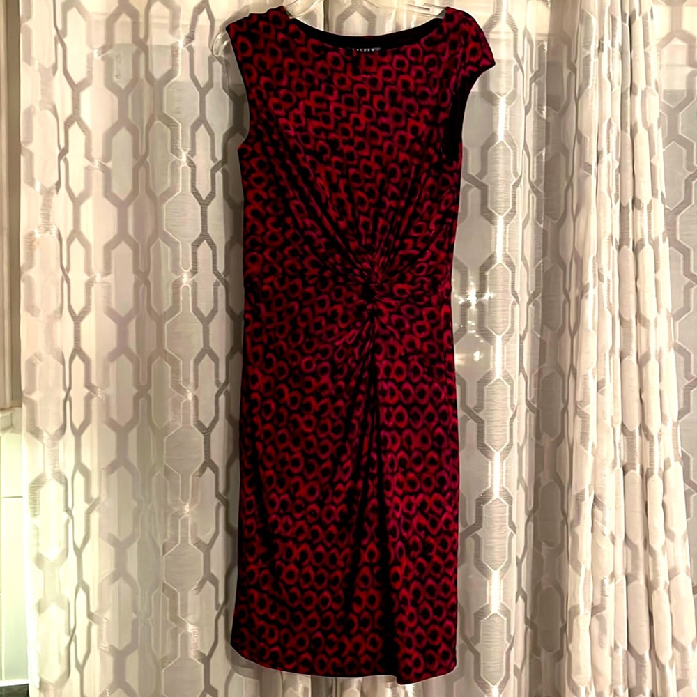 Lauren RL Gorgeous Maroon sleeveless mid dress size 12